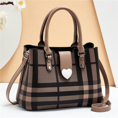 One Piece Dropshipping Retro Love Heart Lock Trendy Women's Bags Shoulder Handbag Messenger Bag Factory Wholesale 15436