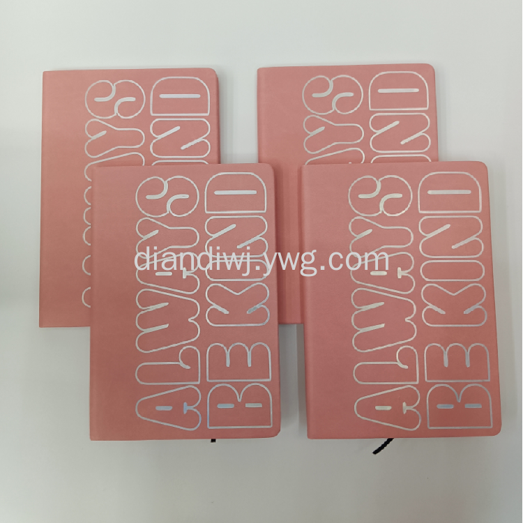DDBook糖果粉色PU字母印刷笔记本A5记事本可定制LOGO