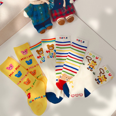 The Third Batch of Japanese Cute Boy and Girl Cartoon Cotton Socks at the End of April (2 Pairs of Long Tube +2 Pairs of Mid Tube