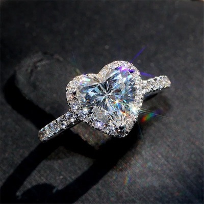 Meiyu New Simple Fashion in Europe and America Ring Women's Heart-Shaped Zircon Ring Birthday Gift Jewelry for Valentine's Day