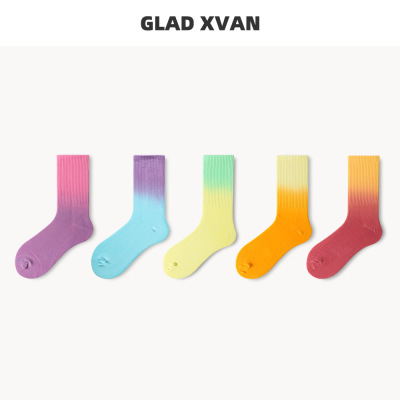 New Spot Trendy Socks Hanging Dye Gradient Tube Socks Tie Dye Basketball Athletic Socks Skate Socks Couple Hip Hop Male and Female Socks