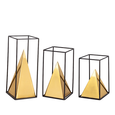 European Model House Pyramid Ornament Modern Minimalist Villa Living Room Entrance Creative Iron Metal Soft Decoration