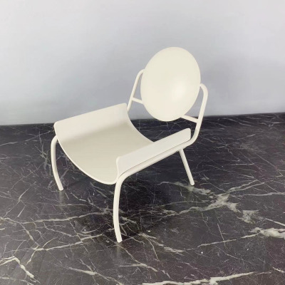 Modern Simple European White Mini Metal Chair Stool Decoration Model House Sales Office Soft Decoration