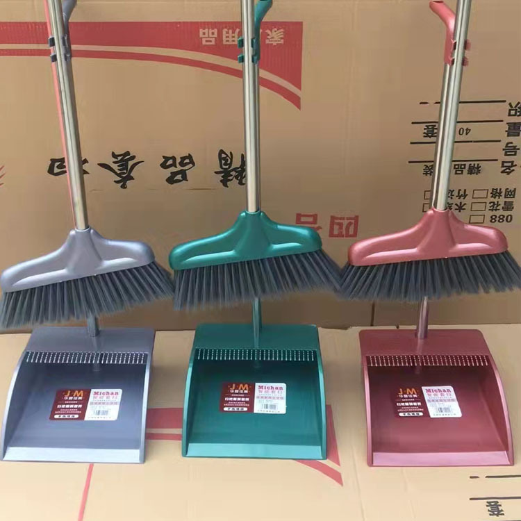 厂家直销 不锈钢杆扫把 塑料扫把簸箕组合套装5排丝加粗杆