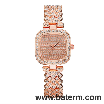 Cross-Border Fashion Square Diamond Starry Bracelet Watch Women's Elegant Graceful Small Square Watch Quartz Watch