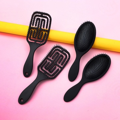 Black Rubber Effect Paint Hair Comb Soft Needle Hair Planting Tangle Teezer Wet and Dry Comb Home Simple Scalp Massage Comb Wholesale