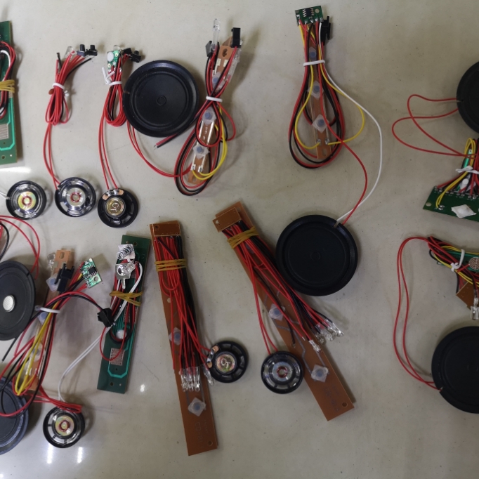 童车音乐电子配件，发光电子配件音乐芯片线路板