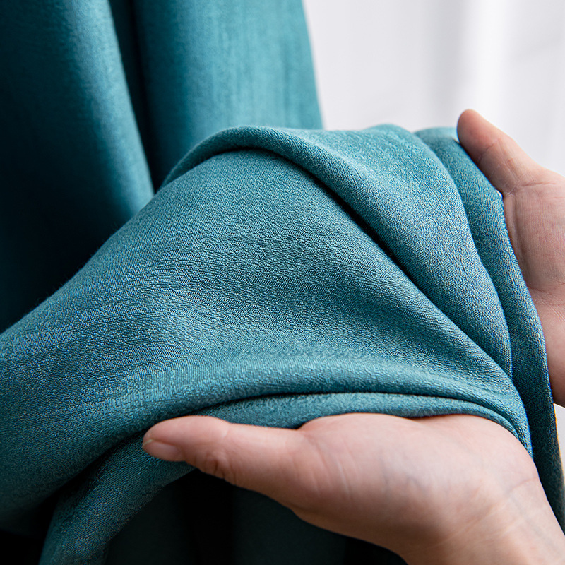 批发提花遮光窗帘 卧室客厅纯色遮阳窗帘布 成品布艺免打孔安装