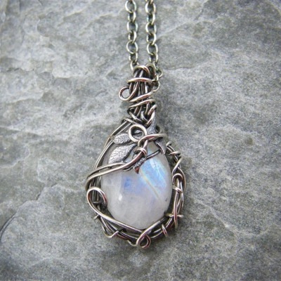 Exclusive for Cross-Border Ornament Moonstone Necklace Female Pendant Vintage Boho Leaf Rattan Accessories Wholesale