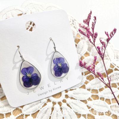 2022 New Summer Cross-Border Hot Fresh Real Flower Earrings Resin Dried Flower Eardrop Earring Factory Wholesale