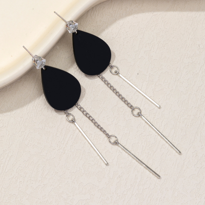 2021 New Korean Style Fashion Simple Drop Shape Popular Earrings Metal Tassel Temperamental Earrings