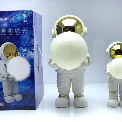 New Astronaut Bluetooth Speaker Night Light Portable Creative Birthday Gift Decoration Spaceman Gift Audio