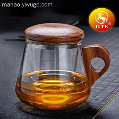 Wooden Handle Glass Tea Brewing Three Cups