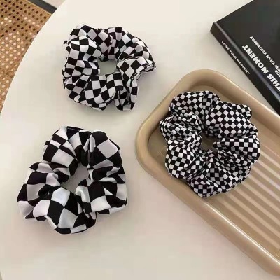 Black and White Plaid Large Intestine Ring Hair Ring Korean Popular Tied-up Hair Hair Ring 1 Yuan 2 Yuan Store Supply