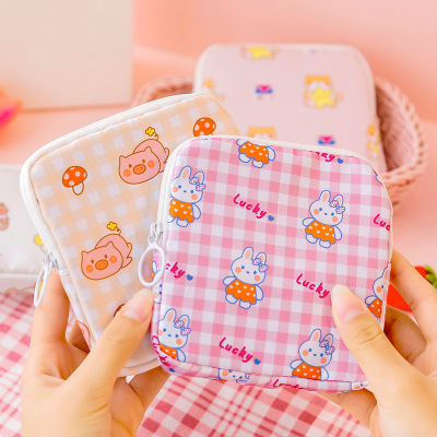 INS Style Cartoon Napkins Dispenser Bag Portable Large Capacity Sanitary Napkin Storage Bag Cute Animal Mini Storage Bag