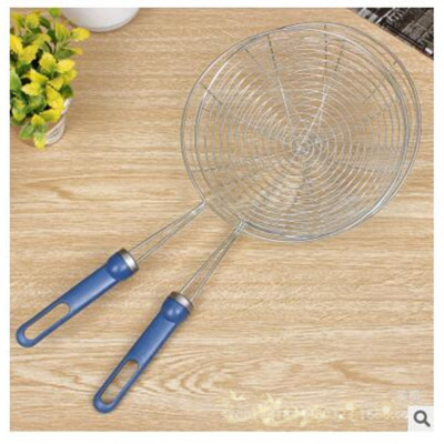 No. 18 No. 16 No. Plastic Handle Line Leakage Kitchen Strainer Spoon Yuan Strainer 2 Yuan Store Yiwu Wholesale of Small Articles