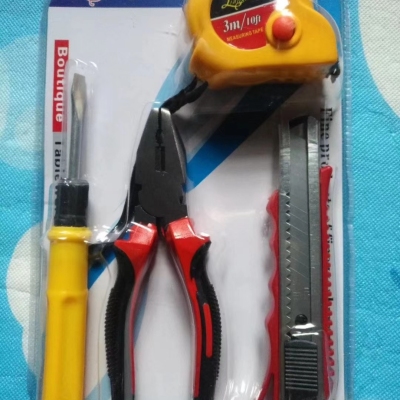 Factory Direct Sales Family Tool Set, Art Knife, Tape Measure, Screwdriver Wire Cutter Allen Wrench.