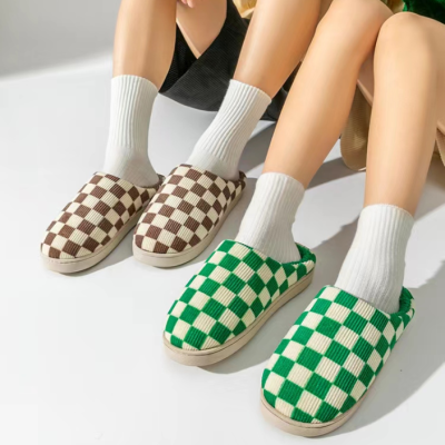 Autumn and Winter Cotton Slippers Women's Spring Warm Non-Slip Wear-Resistant Cotton Slippers Men's Checkerboard Plush Couple Cotton Slippers Wholesale