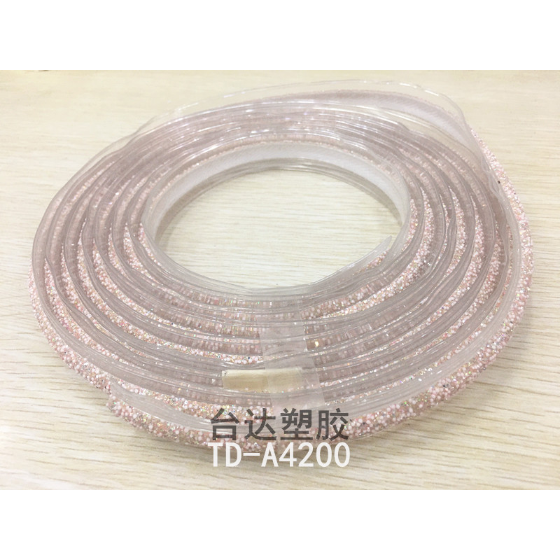 supply pvc plastic strip， extrusion strip， all kinds of environmental protection plastic strips