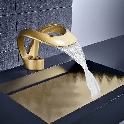 AliExpress Luxury High-End Hotel Villa European Brass Waterfall Basin Wash Basin Golden Faucet