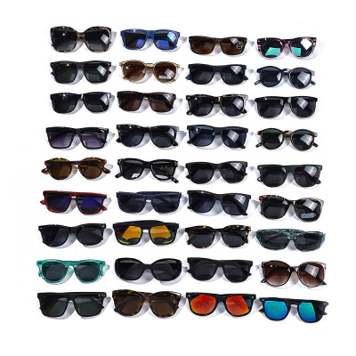 Men's and Women's Polarized Glasses Mixed Batch Vintage Sports Sunglasses Wholesale Stall Running Rivers and Lakes Sunglasses Wholesale