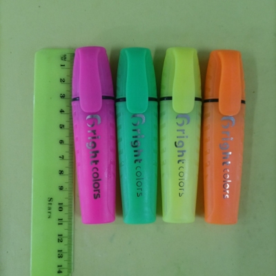 Dh-700 4 PVC Color Fluorescent Pen