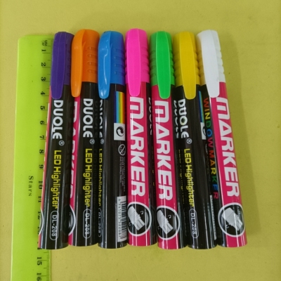 7 PCs PVC Color Light Board Pen
