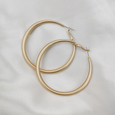 Sterling Silver Needle Exaggerated Personalized Matte Gold Big Circle Simple Graceful Long Earrings Internet Celebrity Ear Clip B524