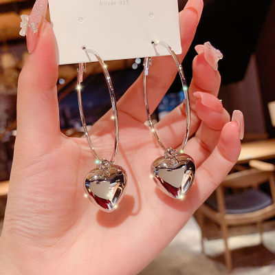 Personalized Face-Looking Small Fashionable Ring Hollow Heart Big Ear Ring Yangmi Same Product Graceful Earrings Heart-Shaped Korean Earrings