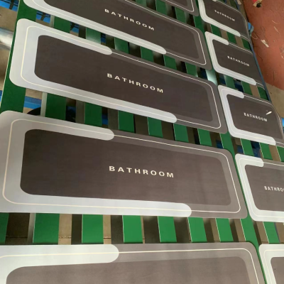 Wholesale Diatom Ooze Kitchen Pad Diatomite Absorbent Soft Floor Mat Bathroom Quick-Drying Foot Mat Household Absorbent Non-Slip Mat