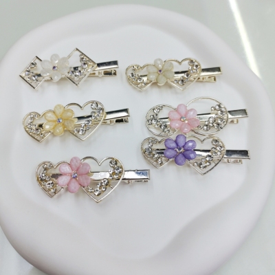 New Alloy Love Heart-Shaped Hairpin
