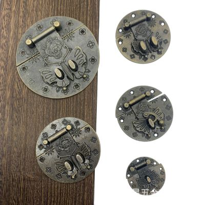 round Flower Butterfly Panel Hanging Antique Lock Dowry Lock Rose Lock Bronze Buckle Solid Wood Box Accessories