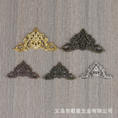 Triangle Wedding Candies Box Patch Crafts Decoration Mobile Phone Material Factory Batch Box Package Ornament Accessories