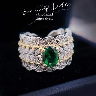 Italian Vintage Court Style Hollow Pattern Two-Color Gold High-Fixed Jewelry Lace Imitation Emerald Big Diamond Ring