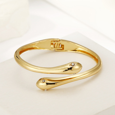 Double-Headed Spirit Snake Bracelet Fine Diamond Gold Zinc Alloy Bracelet Competitive Factory Hot Selling Korean Clothing Jewelry