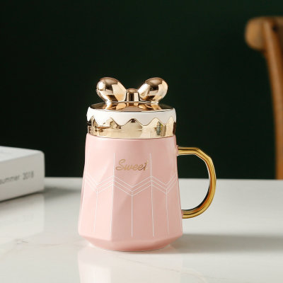 Gold-Plated Light Luxury English Line Twist Cover Ceramic Cup