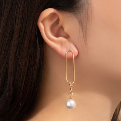 Korean Dongdaemun New Oval Hollow Pearl Eardrops Ins Style Graceful and Fashionable Ear Studs Ornament