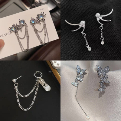 2022 New Butterfly Wings Cold Style Butterfly Wings Earrings Female Ins Hip Hop Niche Unique Design Sense Auricular Needle