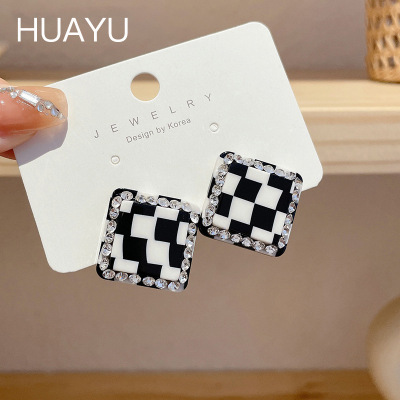 Rhinestone Design Double-Layer Chessboard Square Earrings Diamond-Embedded Elegant Black and White Plaid Earrings Frosty Style Earrings Women