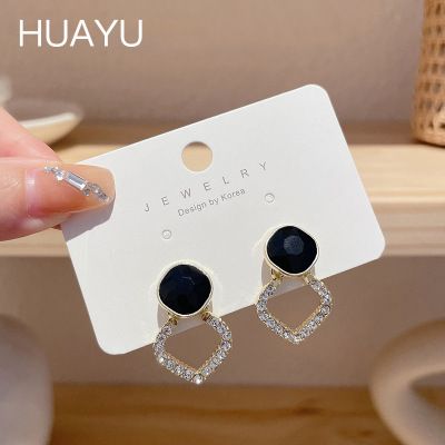 Korean Retro Super Flash Rhinestone Earrings Black Gemstone Earrings Niche Design Elegant Earrings High-Grade Earrings