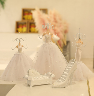 Sofa High Heels Ring Holder Jewelry Rack European Korean Princess Decoration Display Stand Pearl Treasure