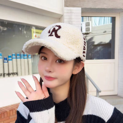 2022 New Towel Embroidery R Fall/Winter Baseball Cap Women's Fashion Thick Warm All-Match Couple Peaked Cap