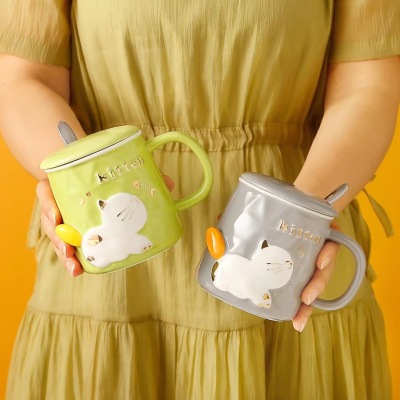 Creative Cute Cartoon Cat Relief Ceramic Coffee Cup with Cover Spoon Personal Cute Pet Water Cup Office Mug