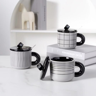 Nordic Style Striped Minimalist Office Mug Gift Ceramic Coffee Cup with Cover Spoon Emotion Cup Retro Water Glass