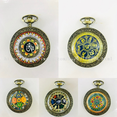 New Ethnic Style Retro Pocket Watch Simple Flip Fashion Quartz Watch Personality Chain Keychain Watch