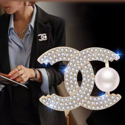 Suit Double C Corsage Brooch High-End Women's Pearl Fashionable All-Matching Jacket Clothes Pin Classic Style Accessories