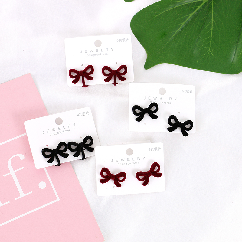 S925银针植绒蝴蝶结耳钉女秋冬新款潮气质高级感耳饰网红设计耳环