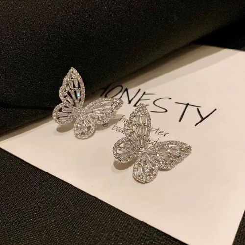 Fashion Super Fairy Zircon Elegant Butterfly Elegant Earrings 2022 Trendy Frosty Style Stud Earrings Earrings for Women Factory Direct Sales