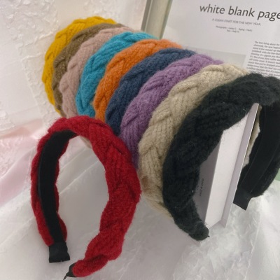 French Laziness Autumn and Winter Wool Headband Twist Braid Headband Hairpin with Broad Edge Sweet Woven Hair Band Japanese and Korean Hair Accessories