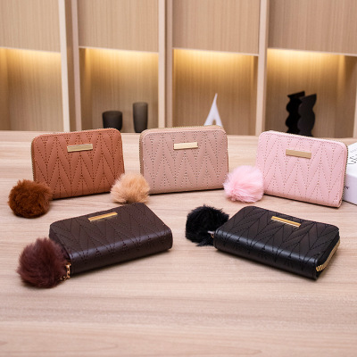 Women's Short Wallet 2022 New Diamond Embroidered Iron Plush Decoration Coin Purse Casual Small Card Holder Generation Hair